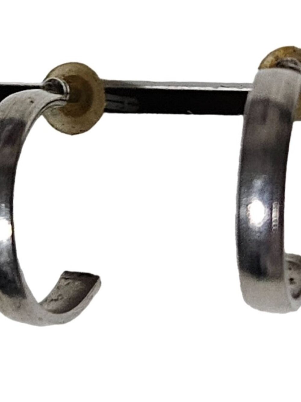 Elegant Silver Tone Hoop Earrings Classic Timeless Minimalist Fashion Jewelry